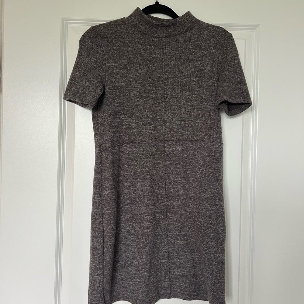 Heathered Gray Brown Short Sleeve Mock Neck Dress